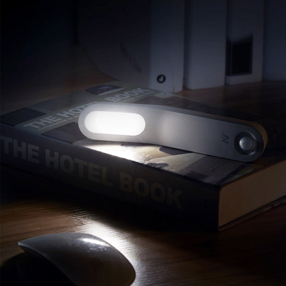 Magnetic Sensor Nightlight - AI LIFE HOLDINGS
